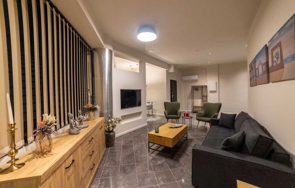 Luxury Suite